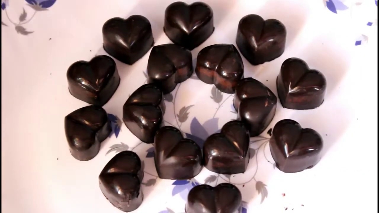 Quick and Easy Homemade Chocolates in the Microwave