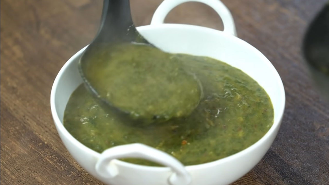 Traditional Palakaya (Spinach Curry)