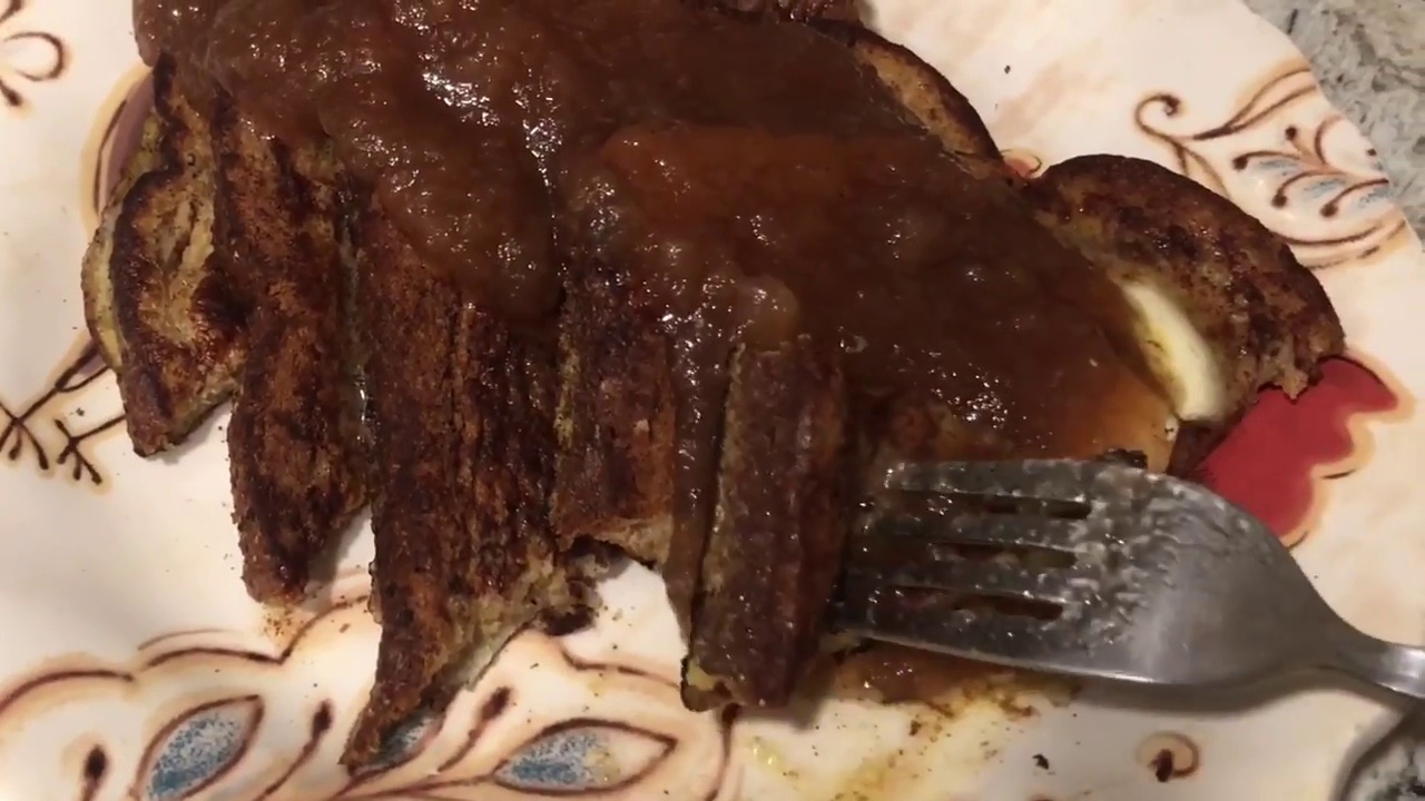 Spiced Allspiced Apple Butter for Toast or Baking