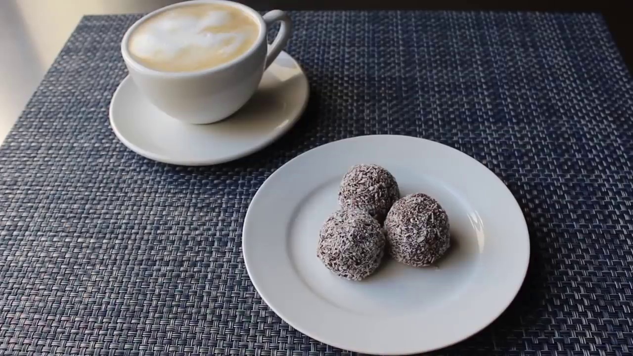 Swedish Chocolate Truffles (Chokladbollar)