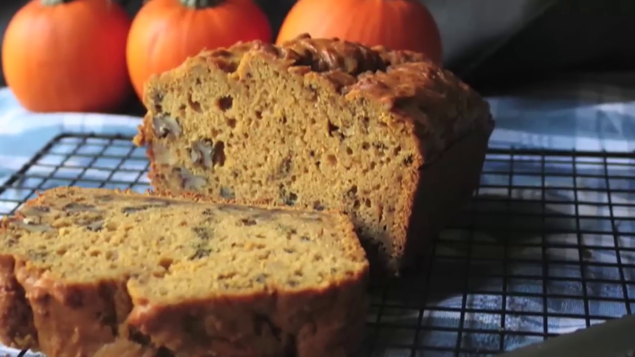 Pumpkin Spice Chocolate Chip Loaf
